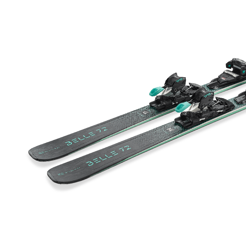 Picture of the Nordica Belle dc 72 skis.